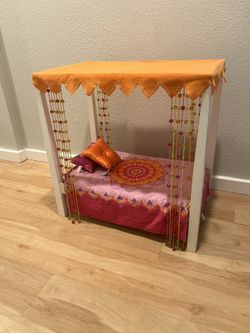 American Girl - Julie’s Bed (retired)