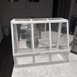 Greenhouse Indoor/outdoor