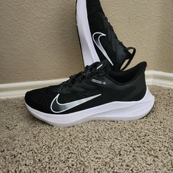Nike Zoom Winflo 11 Running Shoes