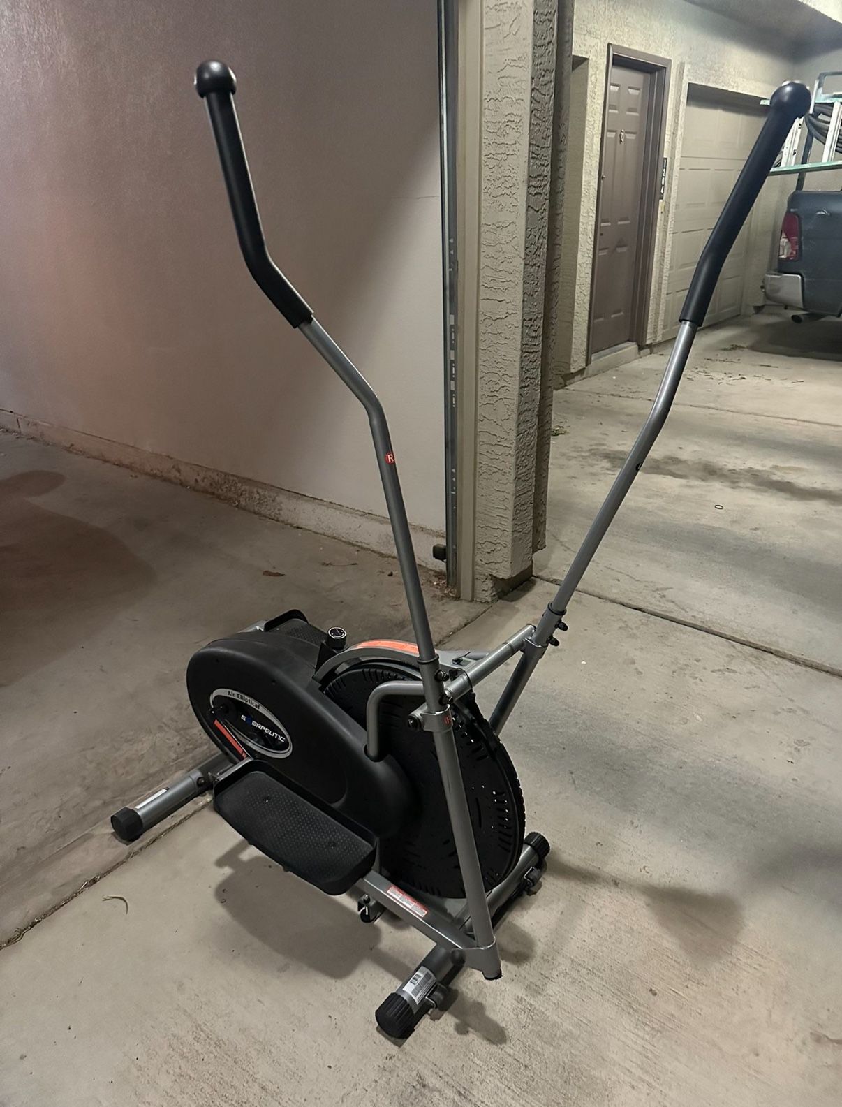 Air Elliptical Machine