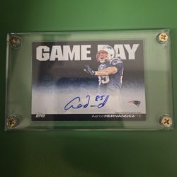 Aaron Hernandez autographed card
