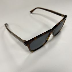 Gucci Sunglasses - Havana