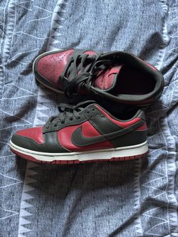 Nike dunk low cargo khaki mystic red