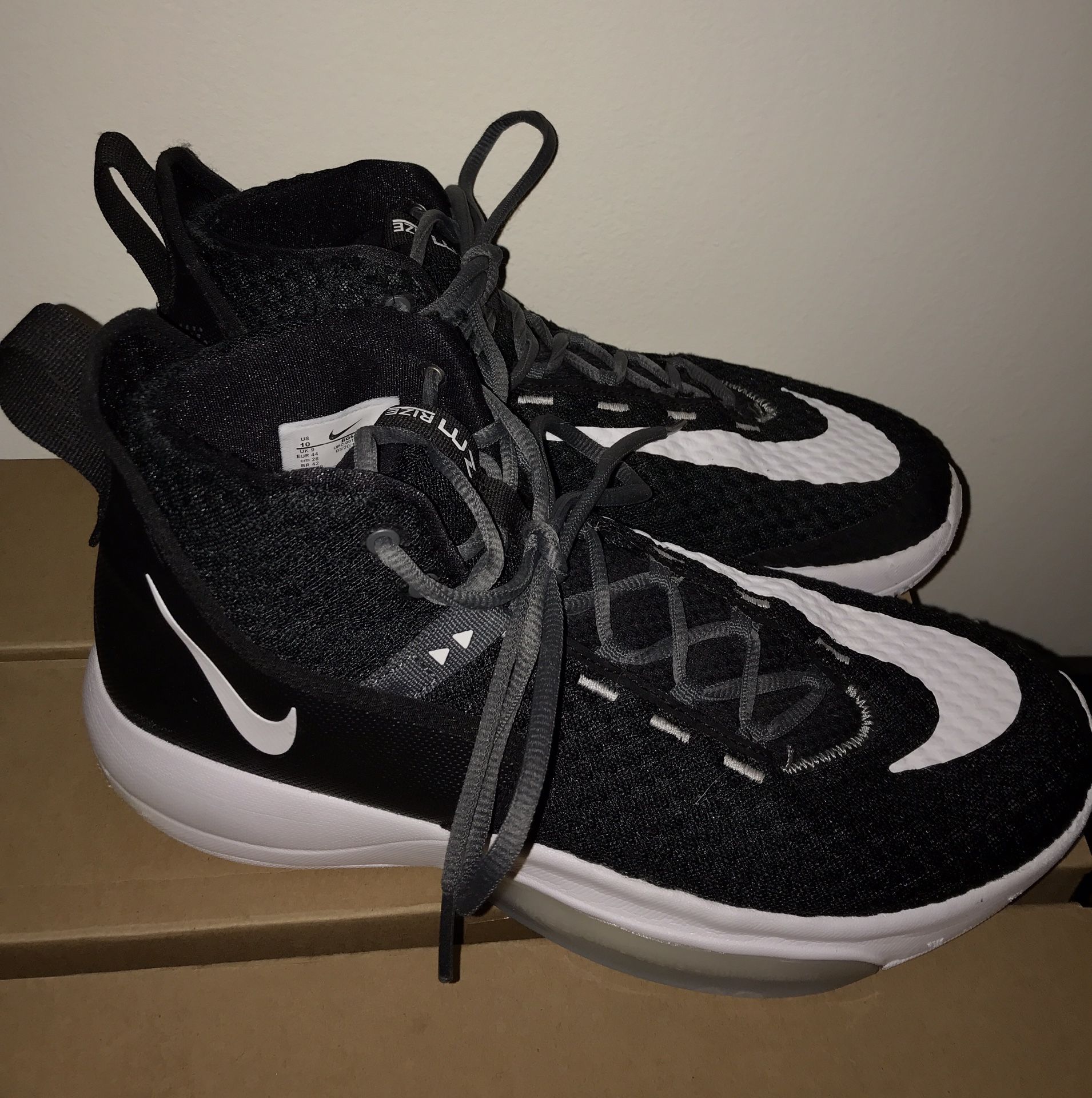Nike Zoom Rize Sz 10 - Men’s 