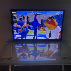 Samsung TV (With Table) 