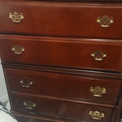 Mirror Dresser And Chest Drawer