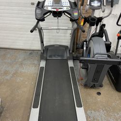 Cybex 530T Commercial Treadmill