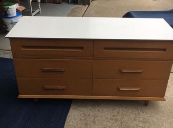 3 piece bedroom set. Solid wood dovetail drawers