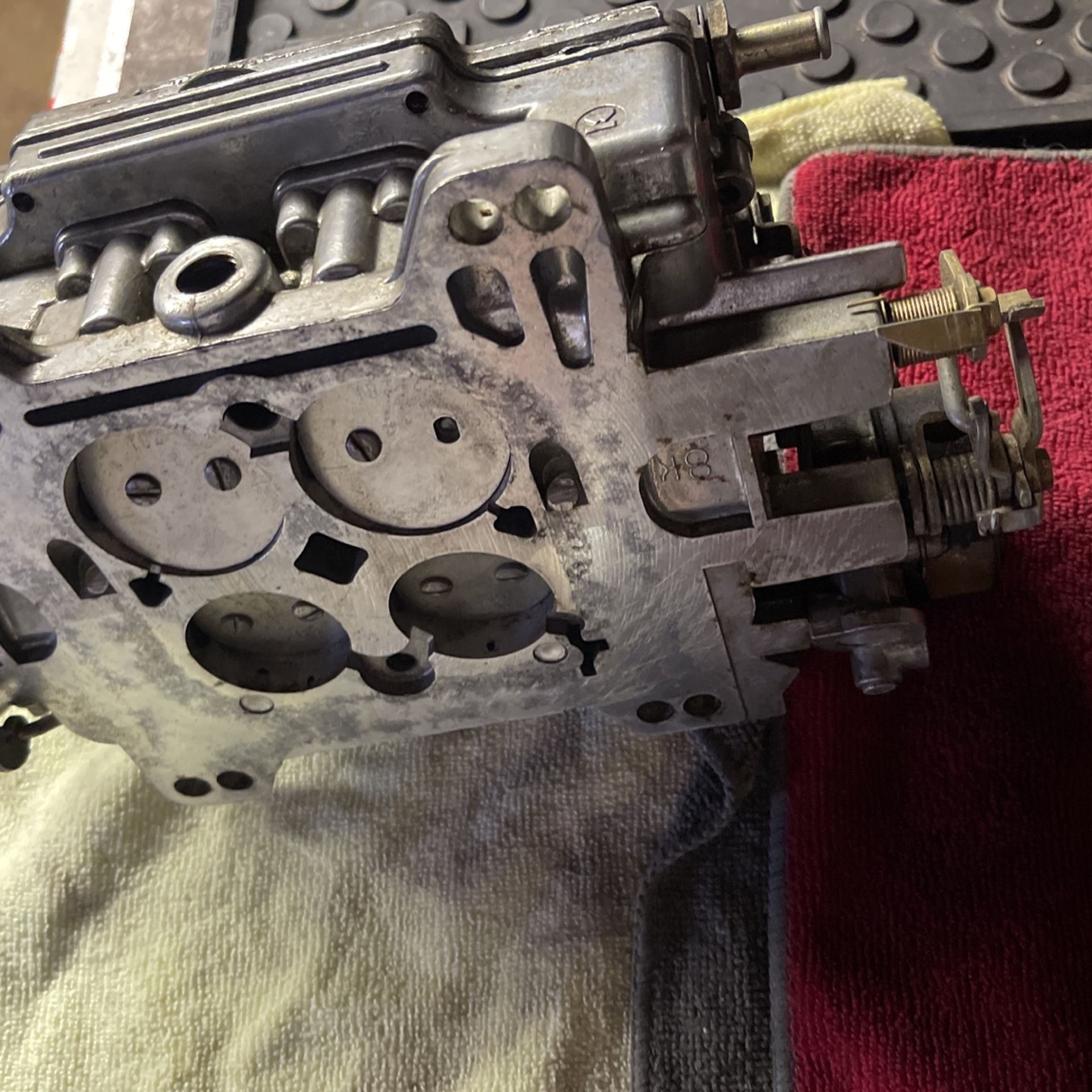 600CFM Edelbrock Carburetor for Sale in Irwindale, CA OfferUp