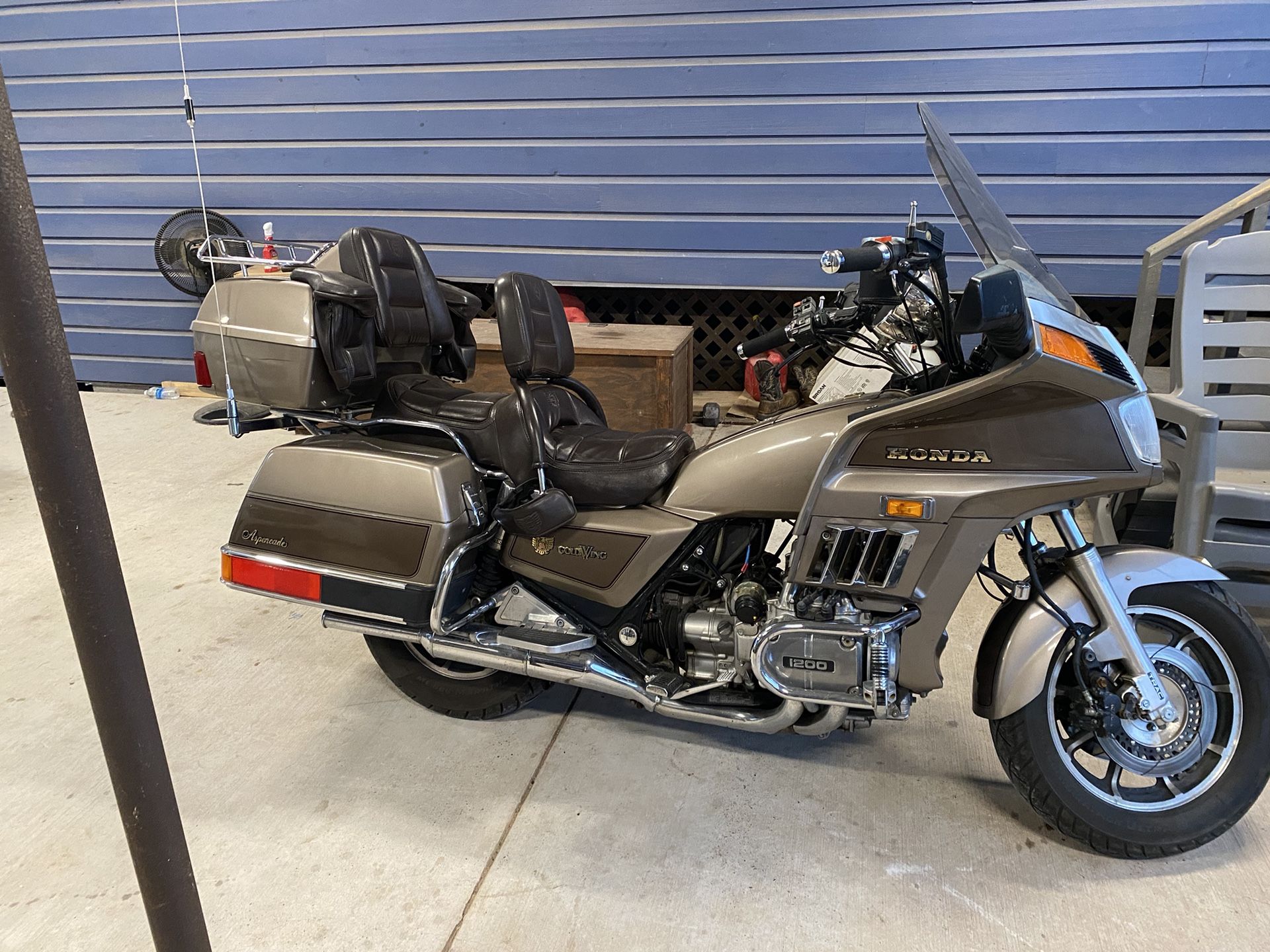 1984 Honda Gold Wing