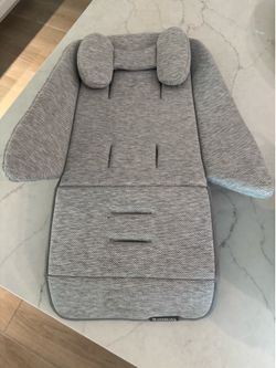 Uppababy infant snug seat