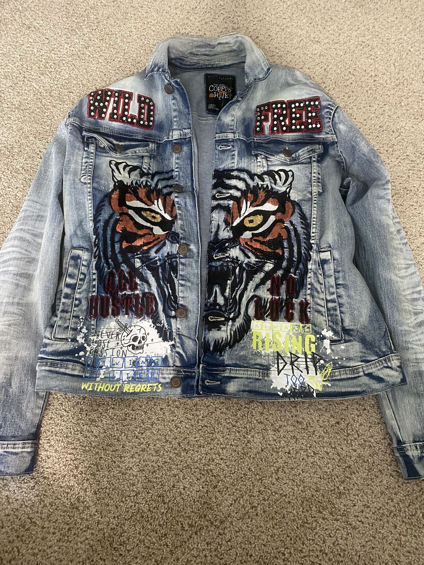 Men's Clothing