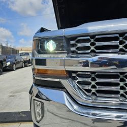 2016-2018 Chevy Silverado Headlight Bulbs