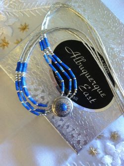 Silver and blue beads necklace