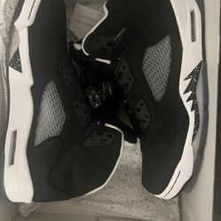 Jordan 5s Oreo 