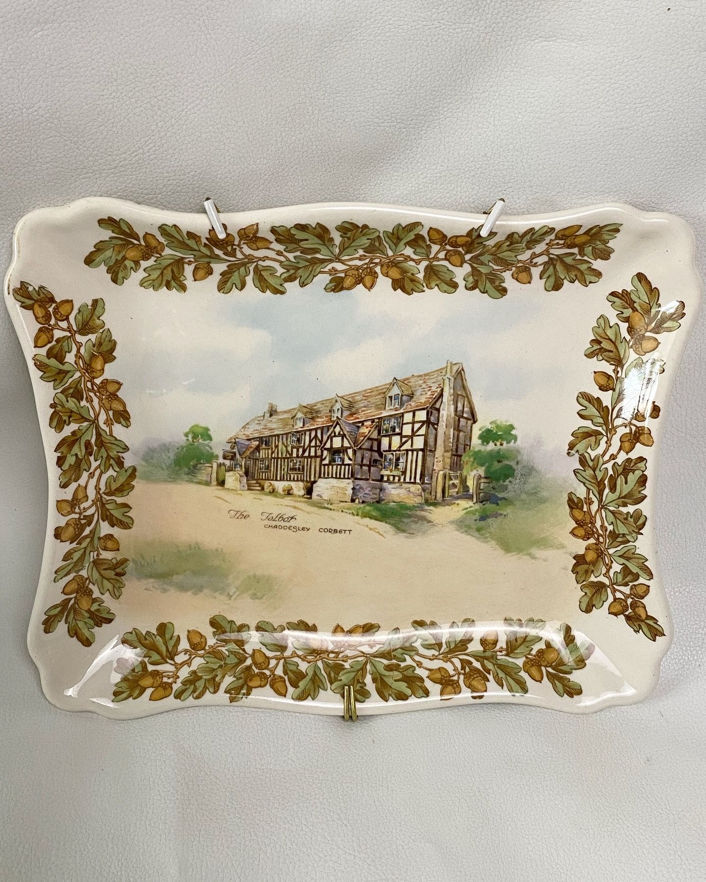 ROYAL DOULTON OLD ENGLISH INNS THE TALBOT RECTANGULAR DISH plate wall decor