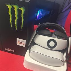 HUGE SAVINGS!!!! Xbox Series X And Meta Quest 3s Bundle + Accessories 