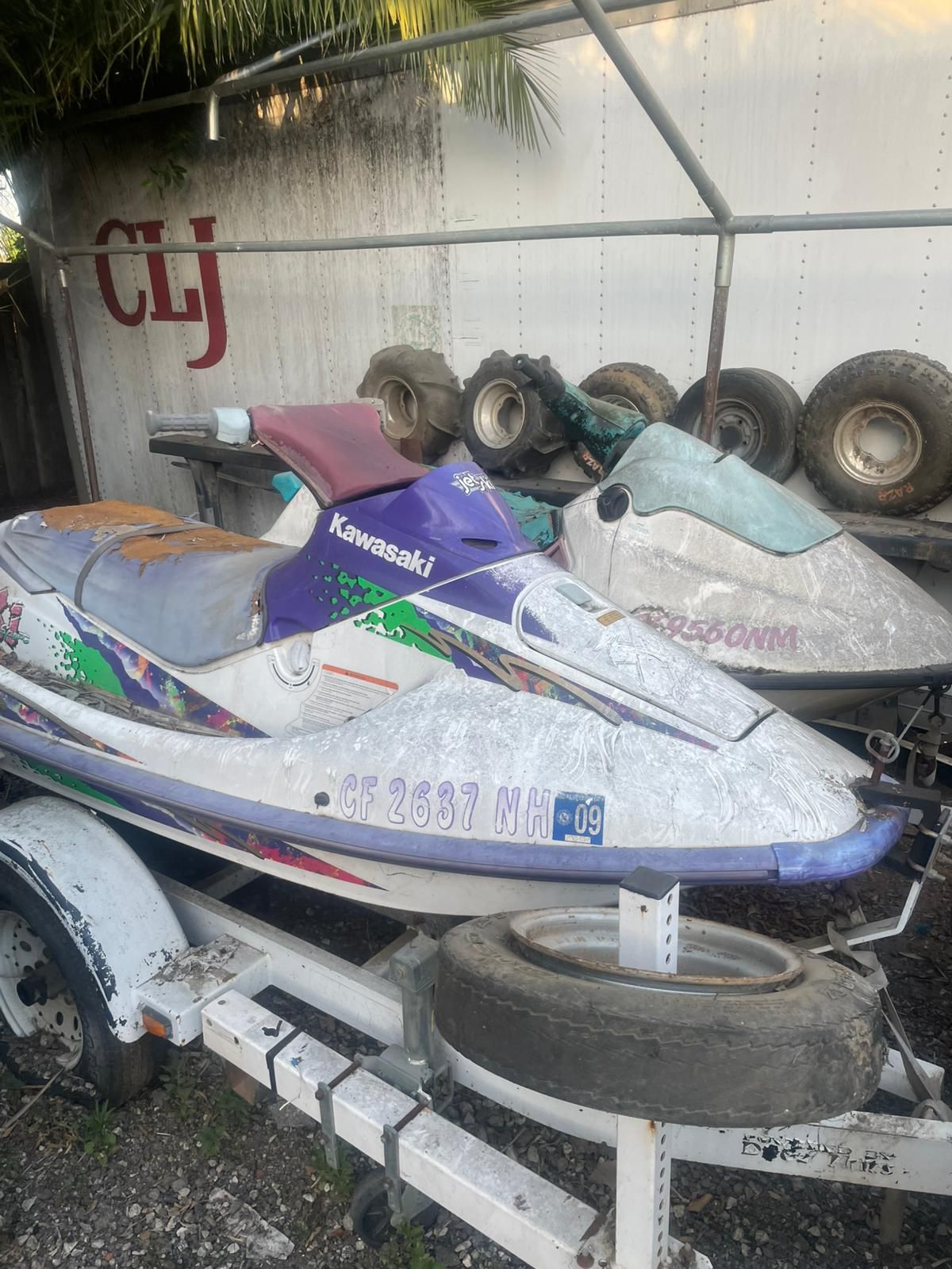 Jet Skies