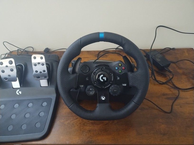 G923 Steering Wheel. Pickup In Manhattan NY Or Shipping