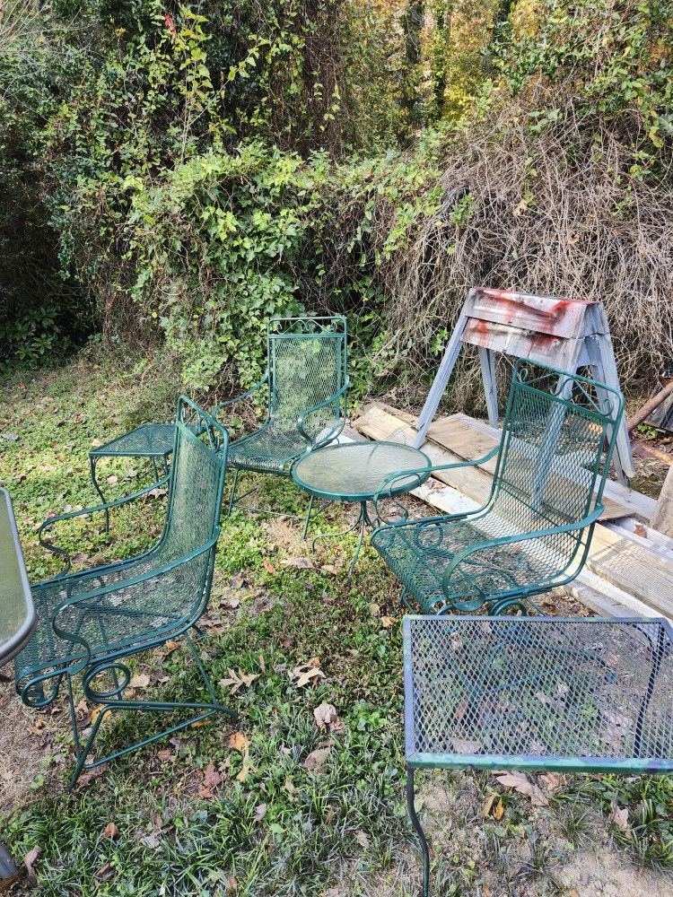 eleven piece patio set
