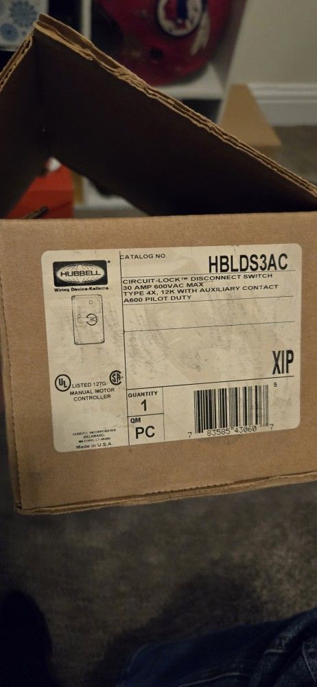 Circuit Lock Disconnect Switch 30 AMP 600VAC MAC Type 4C 12K With Auxiliary Contact A600 Piltot Duty