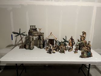 Huge Vintage Nativity Set