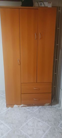 Free wardrobe