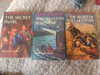 These are vintage hardcover books from The Hardy Boys Mystery Stories series