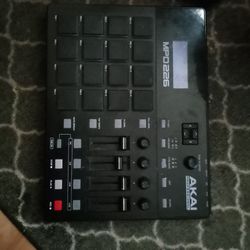 AKAI / Professional,MPO226 Beat Machine