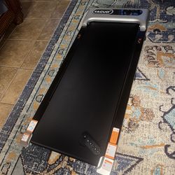 Treadmill pad
