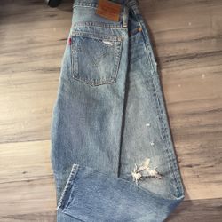 Women’s Levi 501 Jeans 