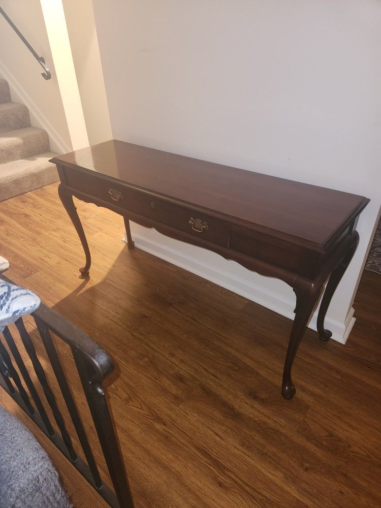 Foyer Table