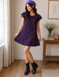 Beautiful floral dress, size large