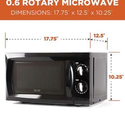 Commercial Chef Countertop Microwave Oven, 0.6 Cu. Ft, Black

