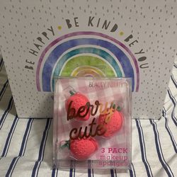 Beauty Intuition BERRY Cute Makeup Sponges