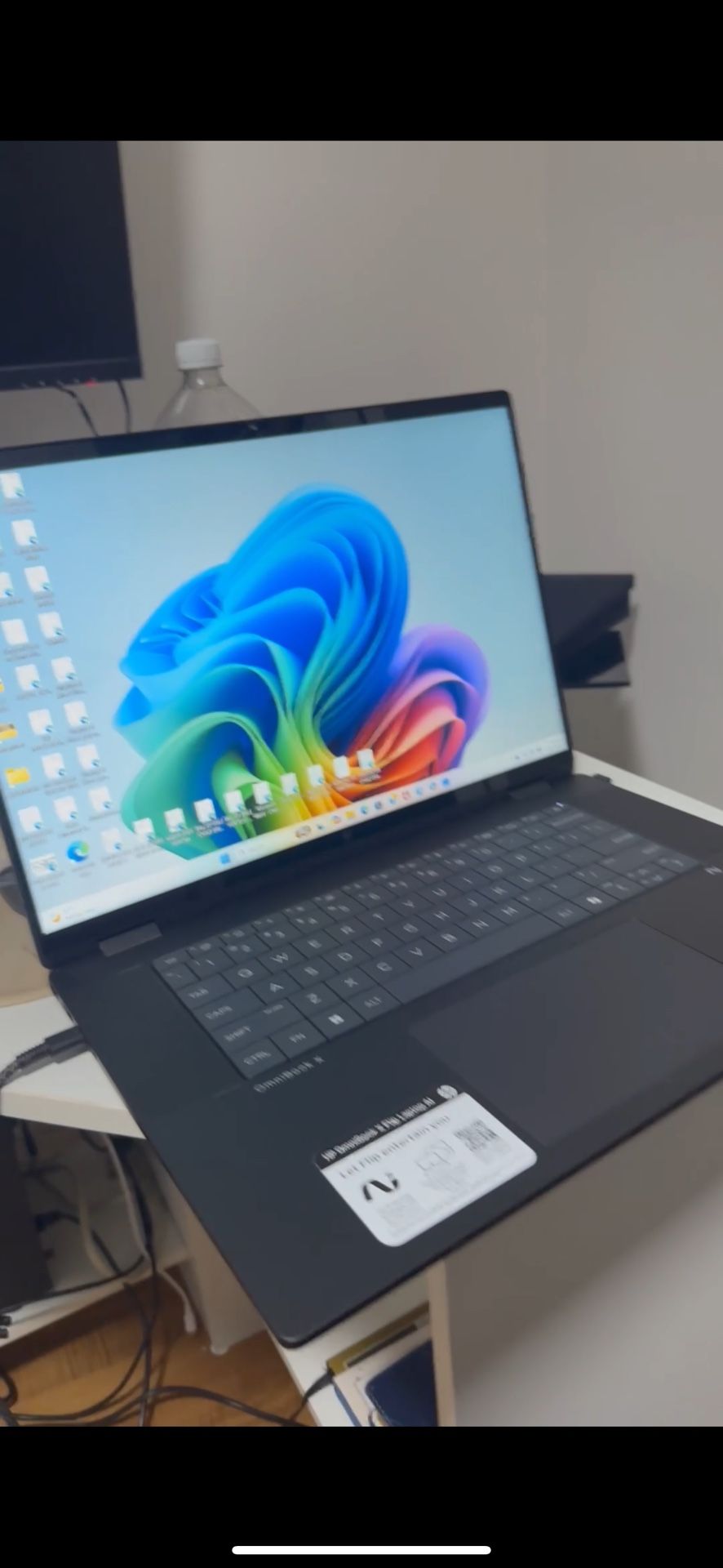 HP - OmniBook X Flip 2-in-1 - Copilot+ PC - 16" 2K Touch-Screen Laptop - Intel Core Ultra 7 256V '24