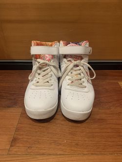 Girls Size 7 1/2 Fila Shoes