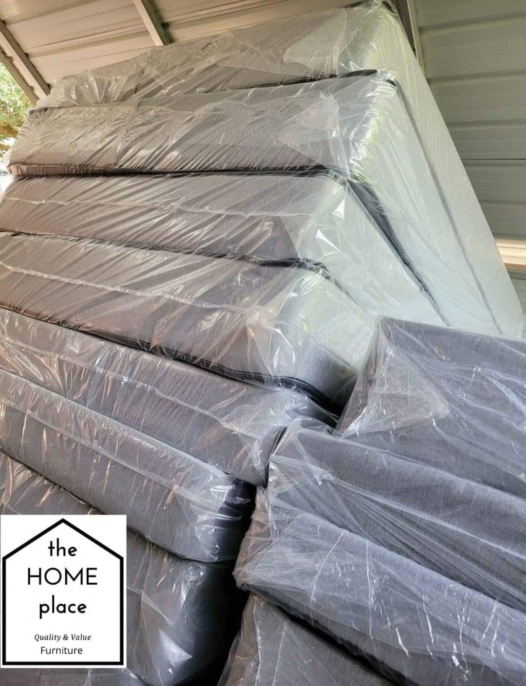 ALL SIZES TOP QUALITY MATTRESS SALE (STARTING PRICE $99),All Products : American Fashion Style Bags On Sale