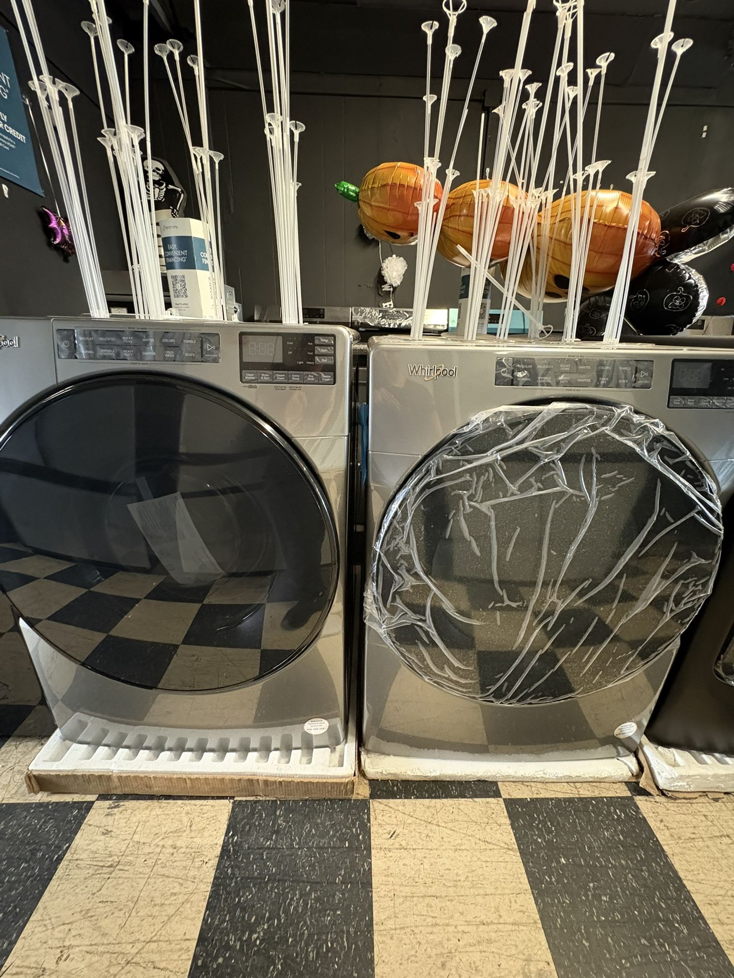 Whirlpool Front Load Washer & Gas Dryer in Chrome Shadow
