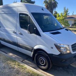 2017 Mercedes-Benz Sprinter