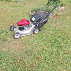 Lawn Mower Honda GCV 160 21in Self-propelled Work Good New Air Filter And New Oil 