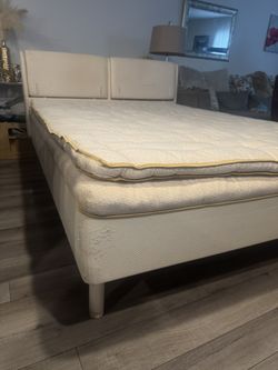 Queen Dux Bed (retails 6k)