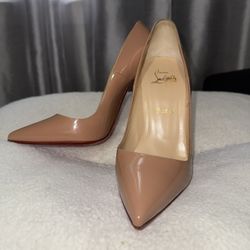 Christian Louboutin  ‘SO Kate’
