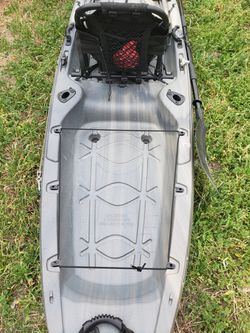 Lifetime Yukon Angler 116 Kayak for Sale in San Antonio, TX - OfferUp