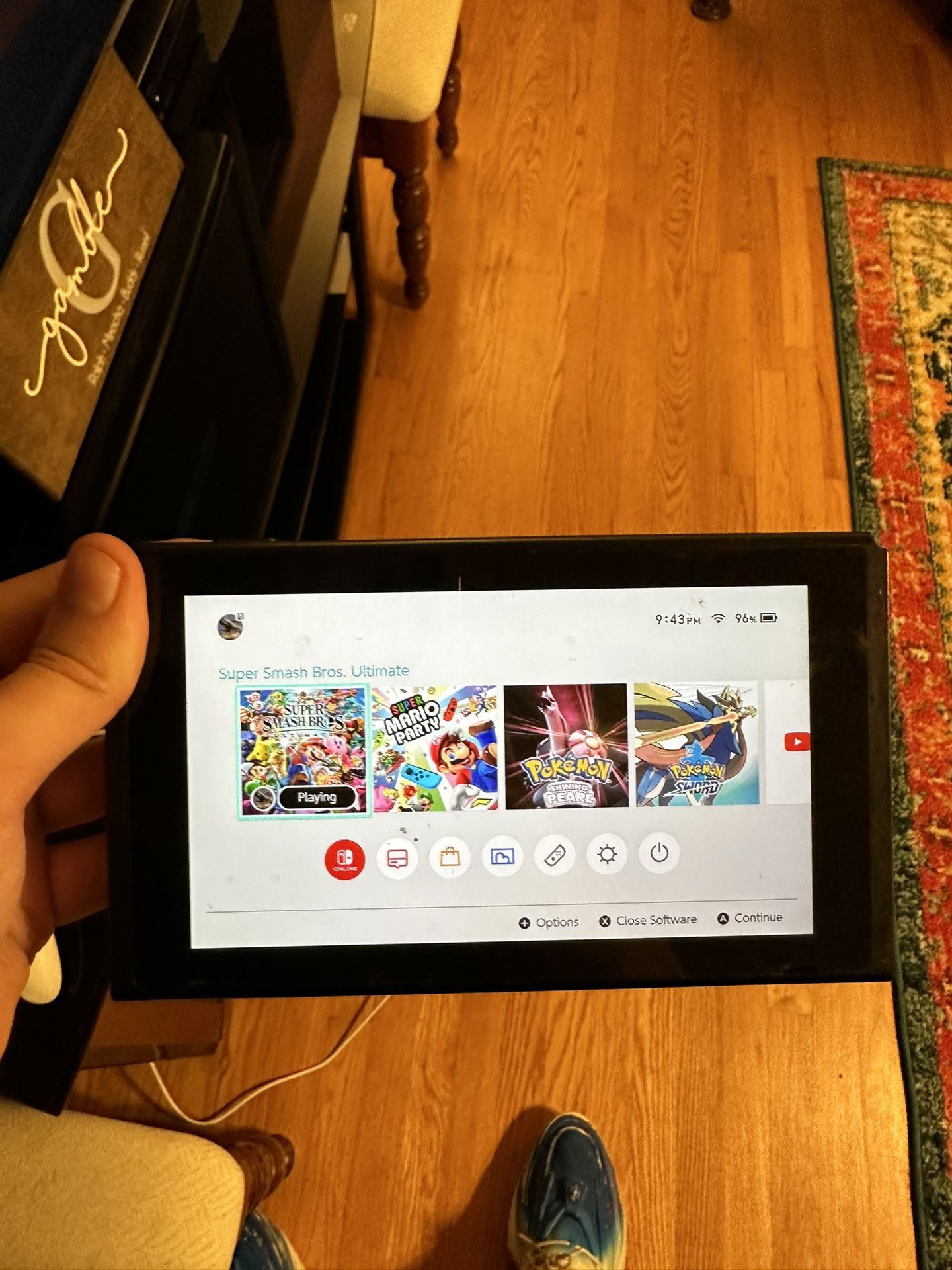 Nintendo Switch + Controller + Games