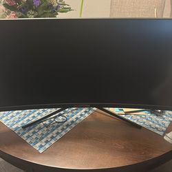 32 Inch Monitor