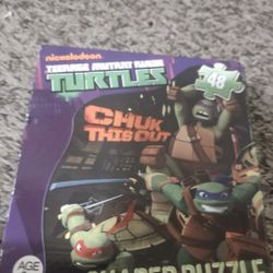 Brand New Teenage Mutant Ninja Turtles Chuck This Out Shaped Puzzle Set 