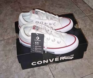 Converse white shoes new