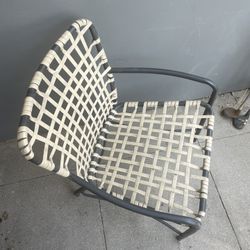 Brown Jordan Tamiani 4 Set Out Door Chairs