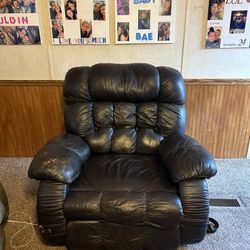 Recliner Chair 